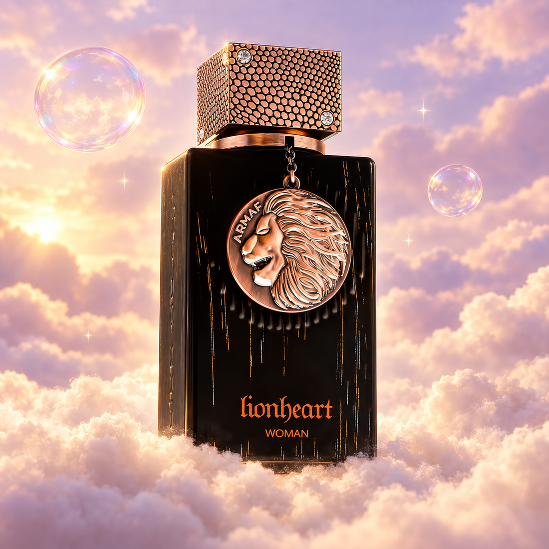 Frasco de Club de Nuit Lionheart Woman de Armaf sobre un banco de nubes, en un cielo rosa y lavanda con pompas iridiscentes y luz dorada.