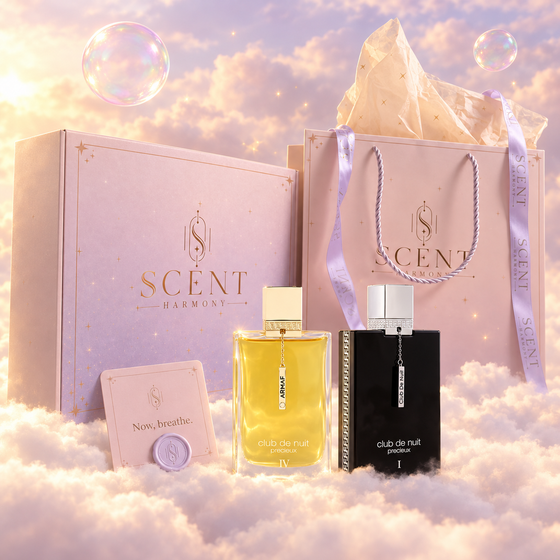 Kit de regalo Precious Hours para parejas delante de la caja y la bolsa de regalo de Scent Harmony